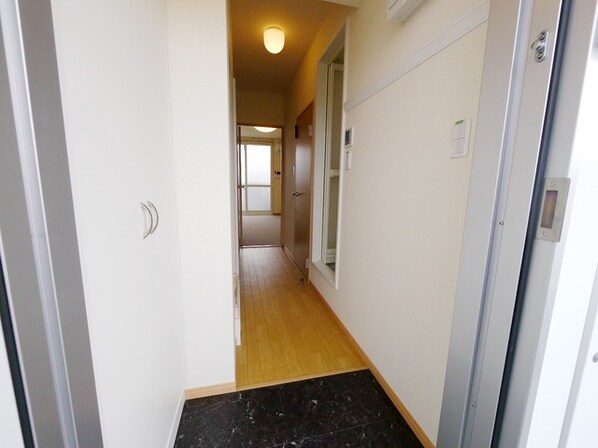 レオパレスプレジデントハイツの物件内観写真